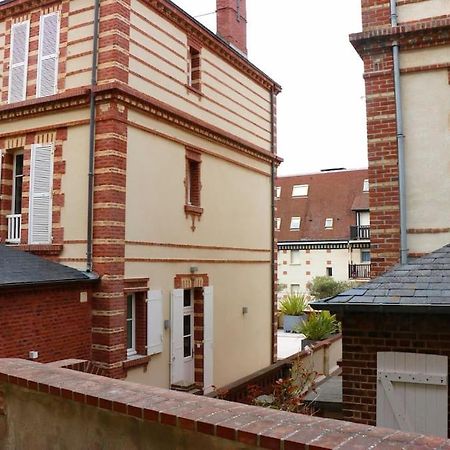 Appartement Duplex Cosy Au Calme A 50M De La Plage Houlgate Exterior photo